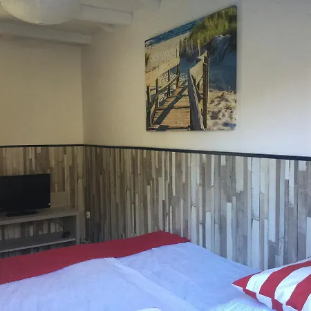 Деревянный коттедж Letnisko *